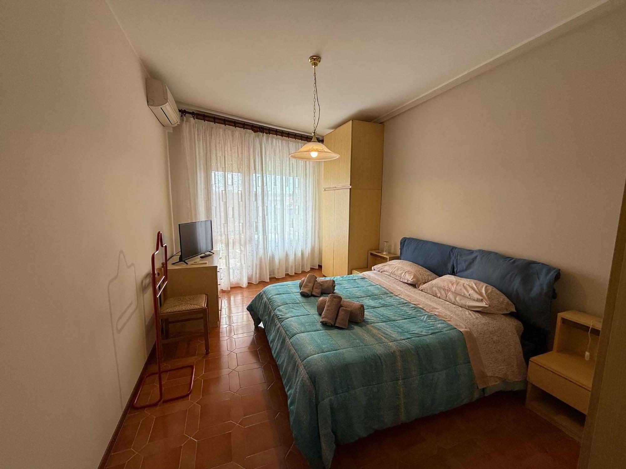 Wh - Appartamento Siccardi In Zona Residenziale Con Posto Auto Sanremo Exterior photo